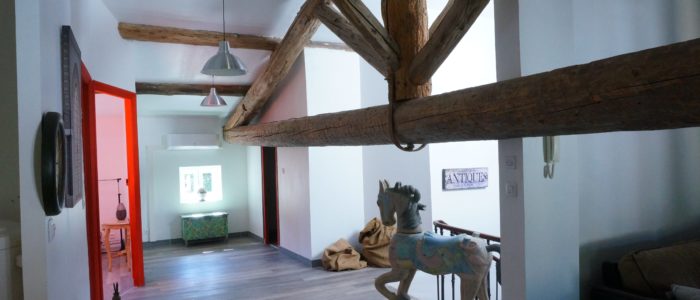 Photo de l'entrée du Loft pour curiste et vacancier à Lamalou les Bains
